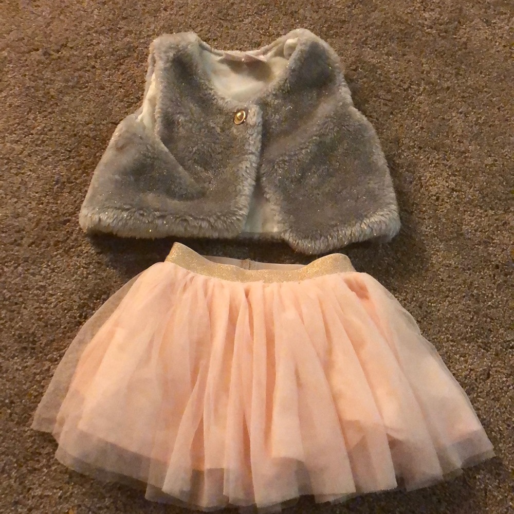2 piece set- Grey faux fur vest & Pink tulle Skirt